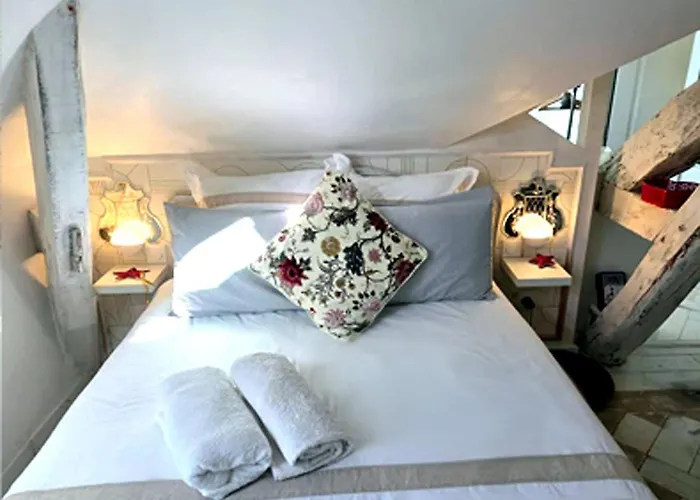 L'etoile * מורה-סור-לואה